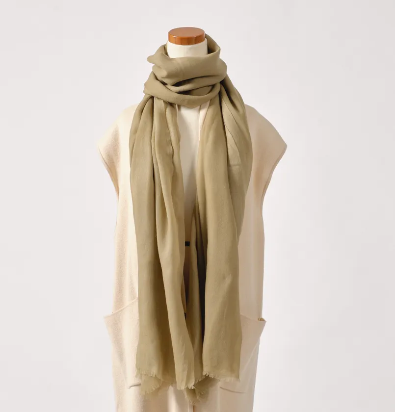 森染ショール(よもぎグリーン)