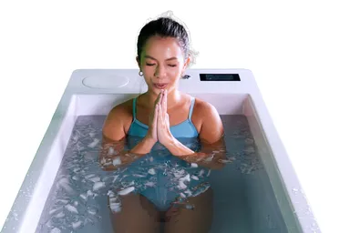 水温1℃で超冷水浴