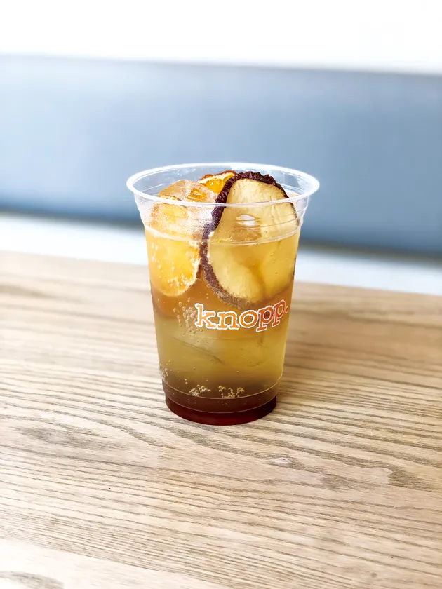 ナチュラルフルーツソーダ。富山やくぜん認定。