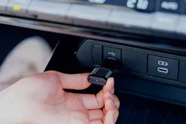 面倒な設定は不要　つなぐだけ