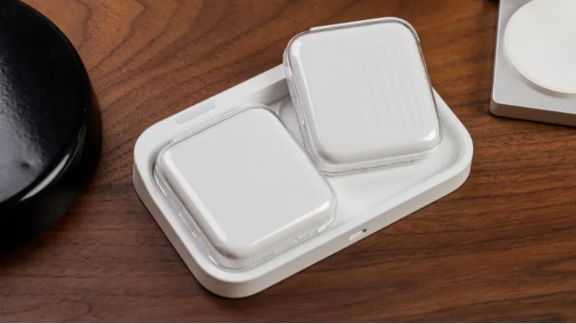 自動充電ベースで“充電管理”が不要に