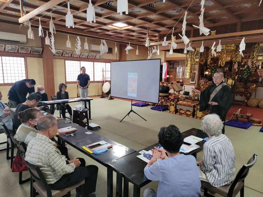 「親が何も残さず亡くなったら?」
死後の準備ゼロの高齢者9割
お寺で「スマホ終活」東京都で初開催!