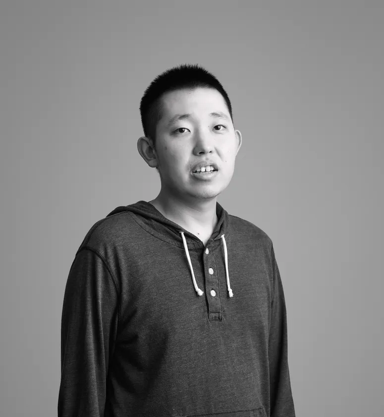 作家:岡部 志士氏