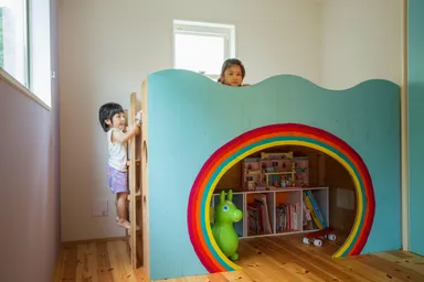 お姫様の馬車ふう特注ロフトベッド