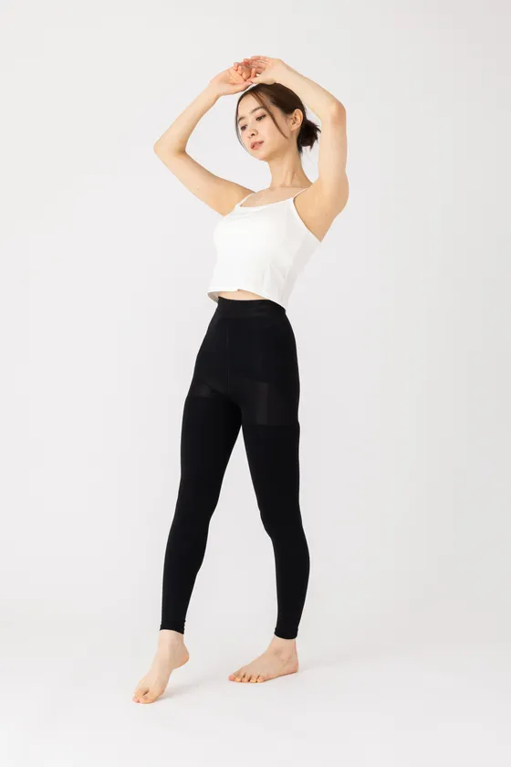 履くだけスタイル整形レギンス