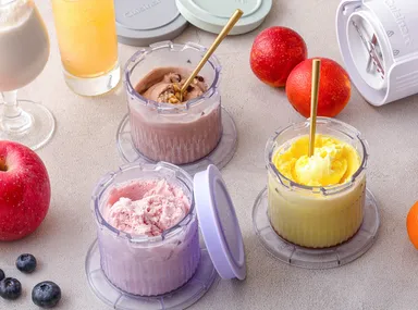 3個付属のデザートカップ