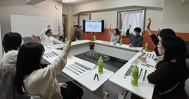 座談会の様子(2)