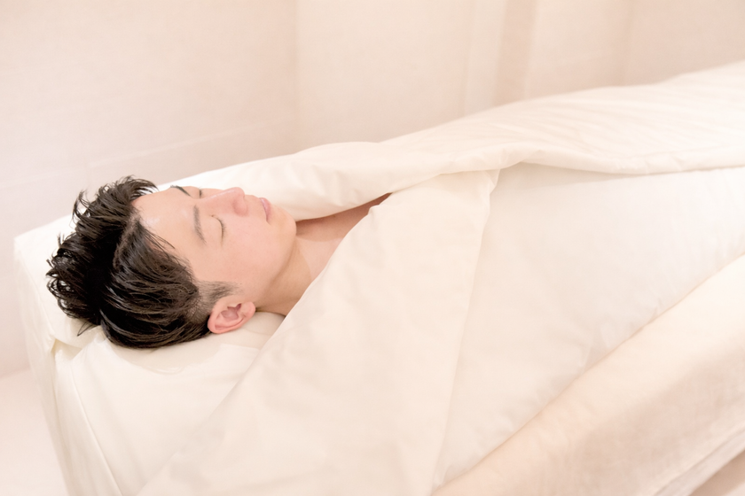 都市にいながら温泉のような心地よさを
―和SPAより新トリートメント「温泉全身パック」誕生―