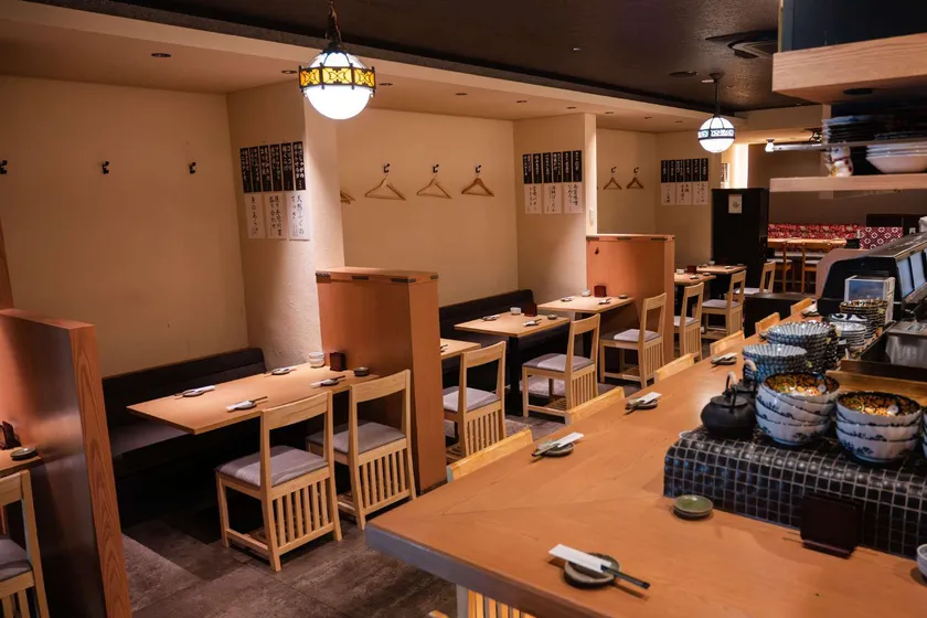 店舗内観2