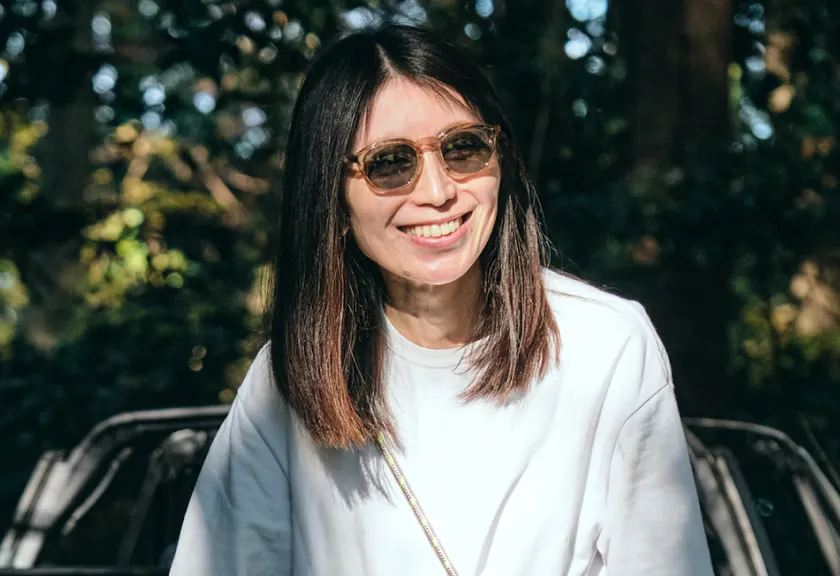 SLD-006 OUTDOOR CAFE BROWN／偏光GRY 着用