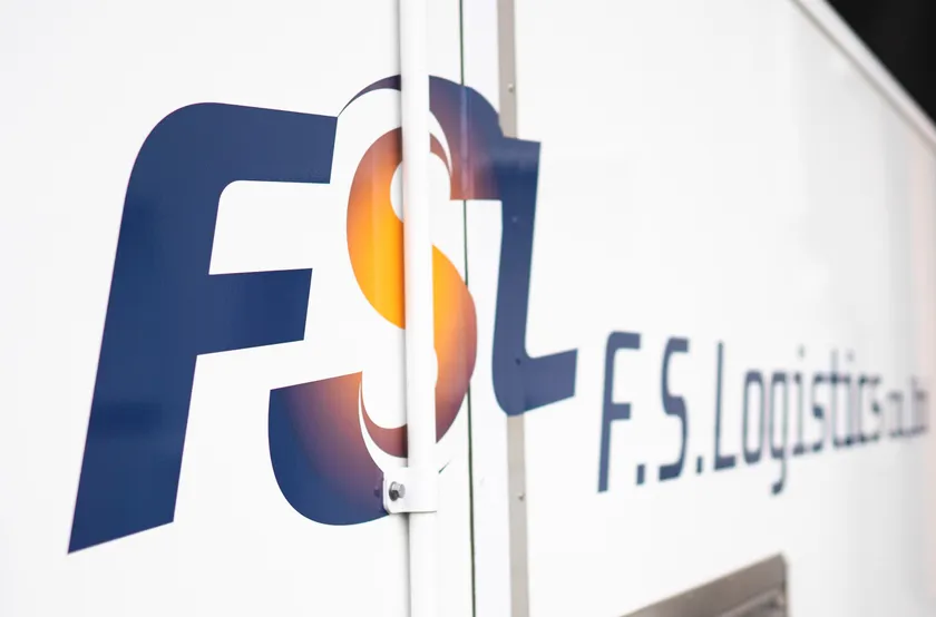 エフエスロジスティックス株式会社ロゴ