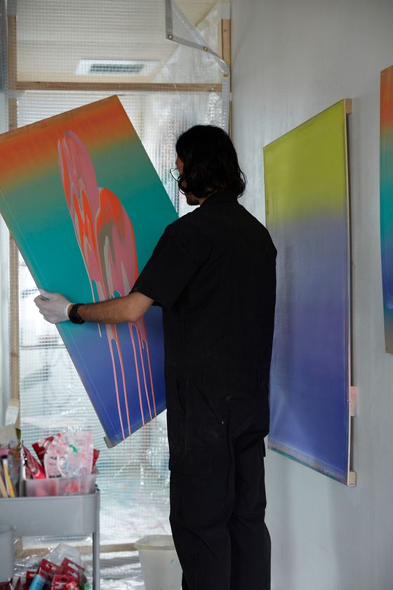 「静寂を染める色彩」仙石原古今、京森康平が全館を彩る
宿泊者限定アートイベント開催