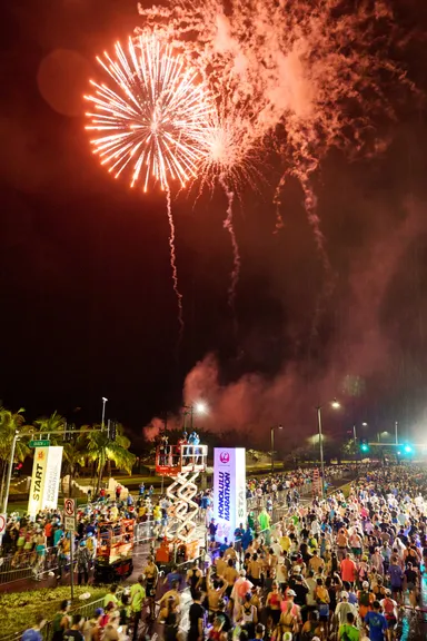 スタートの花火