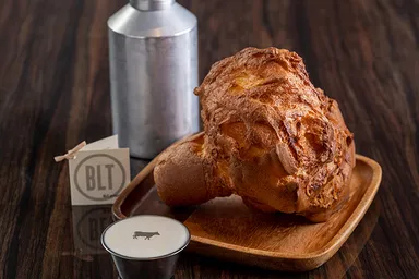 BLT STEAK シグネチャー・ポップオーバー