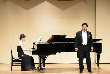 新見 準平氏 審査風景