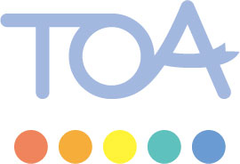 刀身にネコちゃんをプリントした『ネコ小三徳包丁／三徳包丁』が販売好調　
かわいい見た目と裏腹の“切れ味”にギャップ！