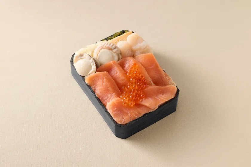 【北海鮮 海の里】 「サクラマス道産づくし弁当」