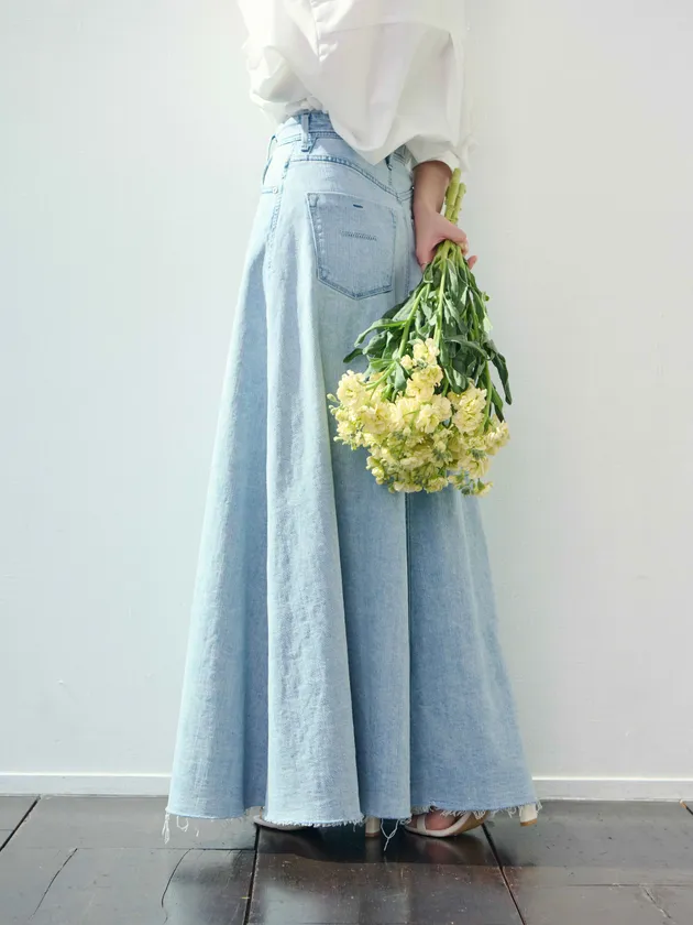 Volume Flare Skirt #Cutoff Ice3