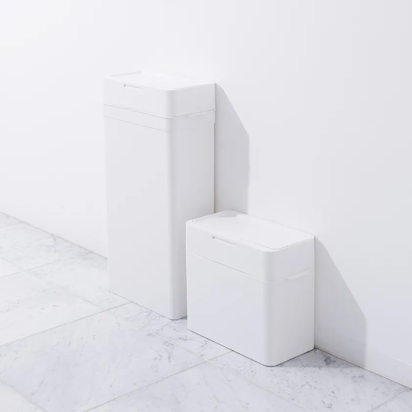 密閉性とデザイン性の両立(左から25L・9.5L)