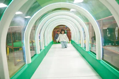 カラックリ　トンネル