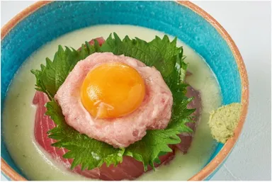 茶とろろ日の出まぐろ丼