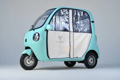 ビベルCOCOモデル　ミストグリーンカラー　サイドカバーを下ろした様子