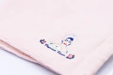 パパヤ桃源刺繍入りタオル