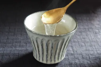 Makuakeプロジェクト_天極堂とろりくずゆ_葛湯イメージ