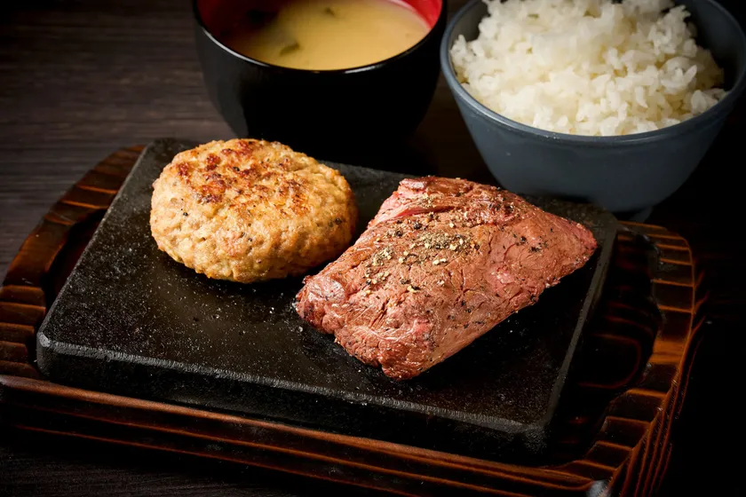 ハラミステーキ×ハンバーグトッピング