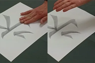 書いたところを手で触っても汚れません