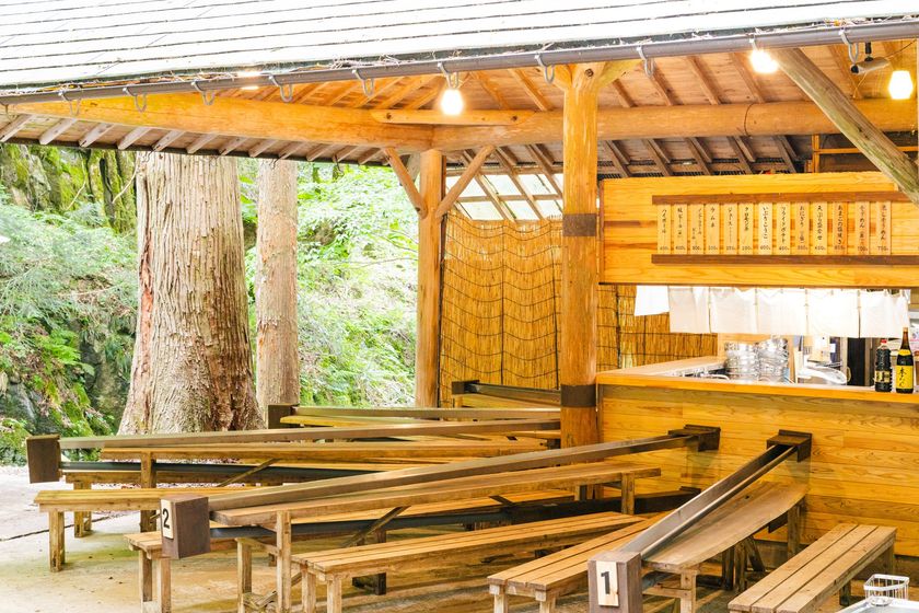 岡山「山乗渓谷そうめん流し 涼水亭」が営業期間、
メニューを拡大し、この春からシーズンスタート！
