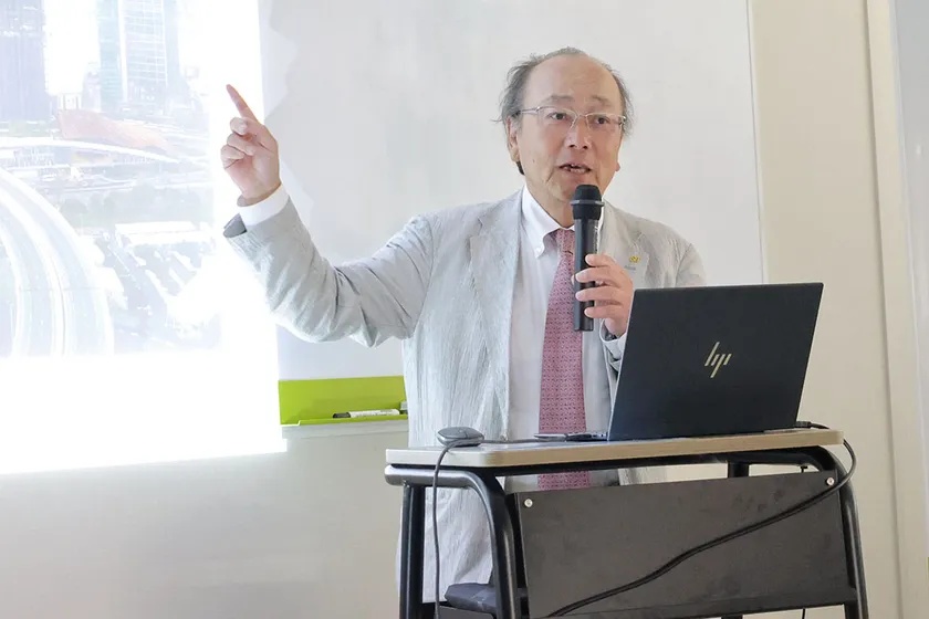 学校法人芝浦工業大学 常務理事 木村 雅一による特別講義