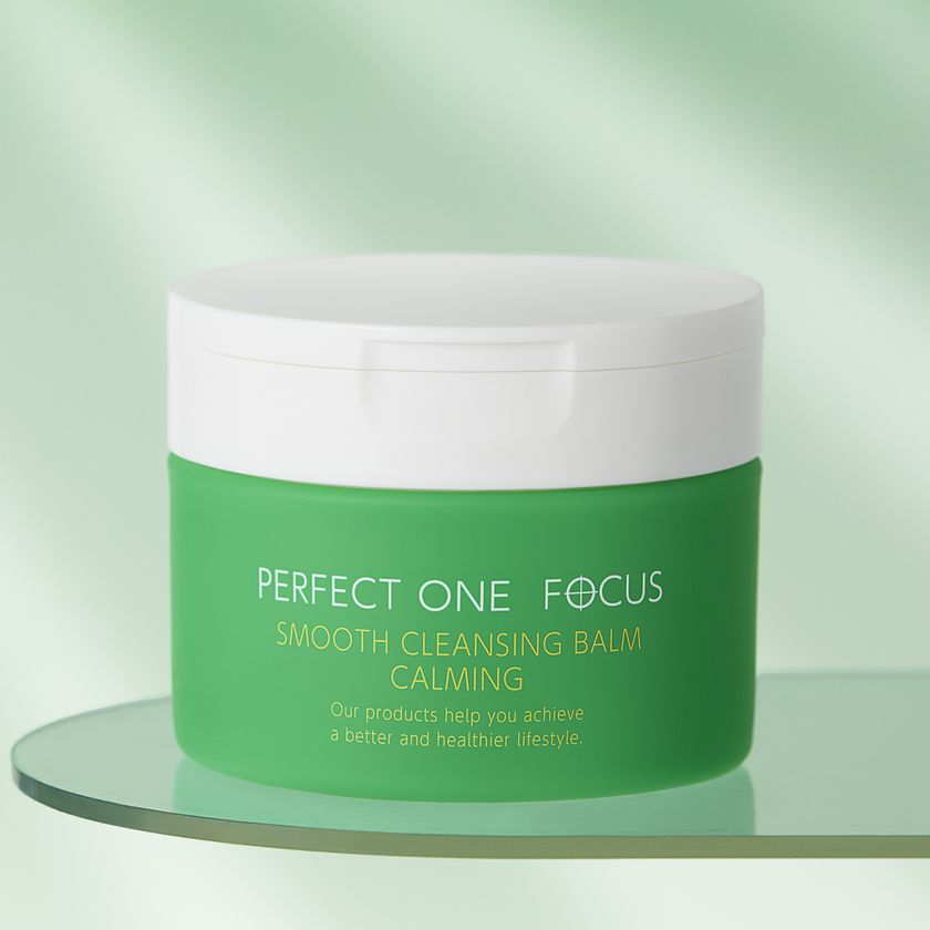 バームシリーズ累計600万個*1突破した
パーフェクトワンフォーカスより
攻めと守りの「皮脂角栓オフ×ニキビケア」新ライン誕生！
スムースクレンジングバーム　カーミング　
2026年5月1日先行発売(本発売6月1日)