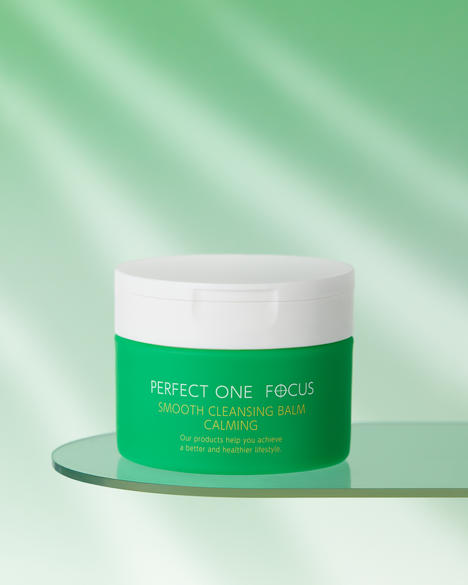 バームシリーズ累計600万個*1突破した
パーフェクトワンフォーカスより
攻めと守りの「皮脂角栓オフ×ニキビケア」新ライン誕生！
スムースクレンジングバーム　カーミング　
2026年5月1日先行発売(本発売6月1日)