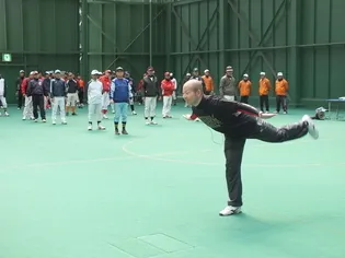 石川トレーナーによる「傷害予防のためのストレッチ」実技