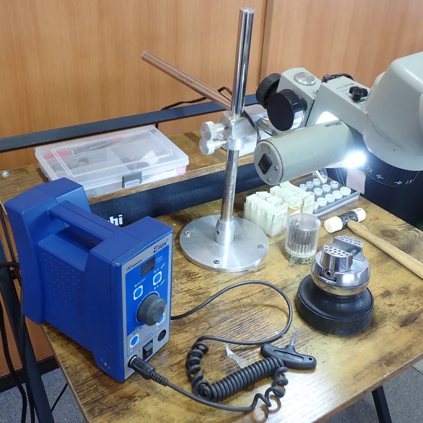 ジュエリー石留め体験1