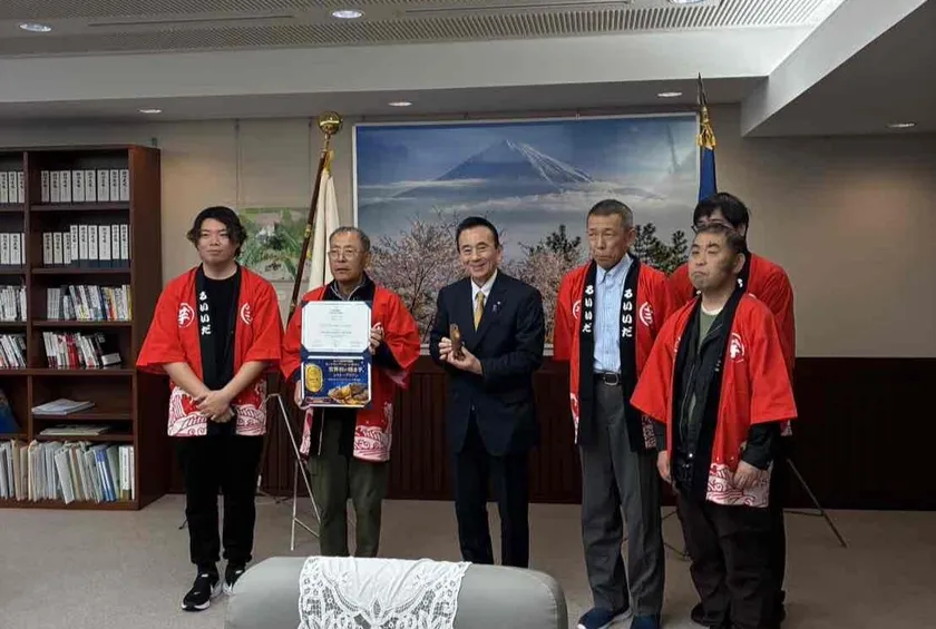 ＊知事表敬時の写真