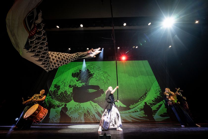 舞台芸術作品『The Life of HOKUSAI-日本凱旋公演-』
浅草で凱旋上演　
ノンバーバル演出×身体表現で描く“北斎の生涯”大盛況で閉幕　
今秋、再びヨーロッパへ。フランス公演も決定！