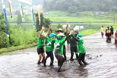 仲間との一体感を得られる経験に
