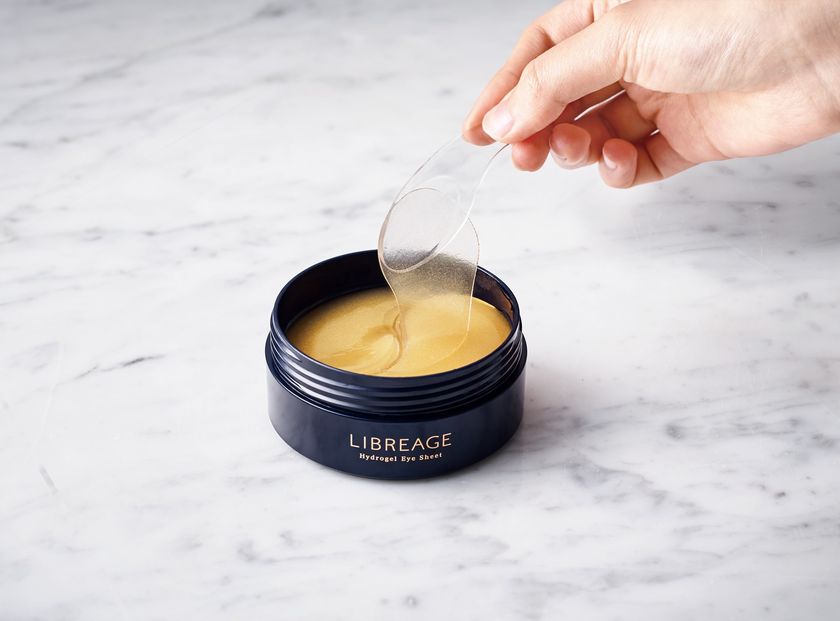 肌の若々しさを象徴するハリ・キメ・透明感・うるおいを
体感し、素肌美へ導く　
ヒト幹細胞培養液等を配合した
リブラージュ ハイドロゲル アイシート新発売