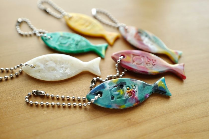 白老の海洋プラスチックごみが、ふるさと納税返礼品に　
アップサイクルキーホルダーの取り扱いを開始、
ワークショップ展開も