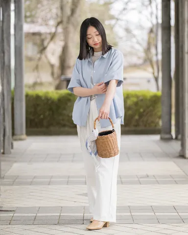 リラックスシャツ