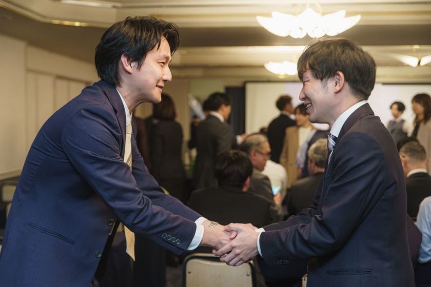 【3人に1人が昇格】過去最高の昇格率32％の株式会社Ｇｒａｎｔ
自走する人材を育てる"成長環境4要素"が結実、
社員の過半数がリーダー層へ