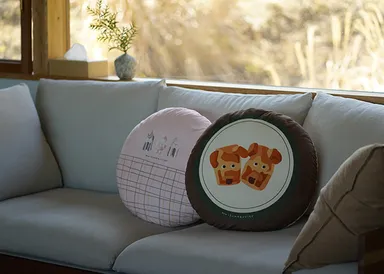 おやつ犬クッション