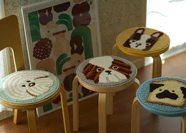 ケーキ犬チェアパッド