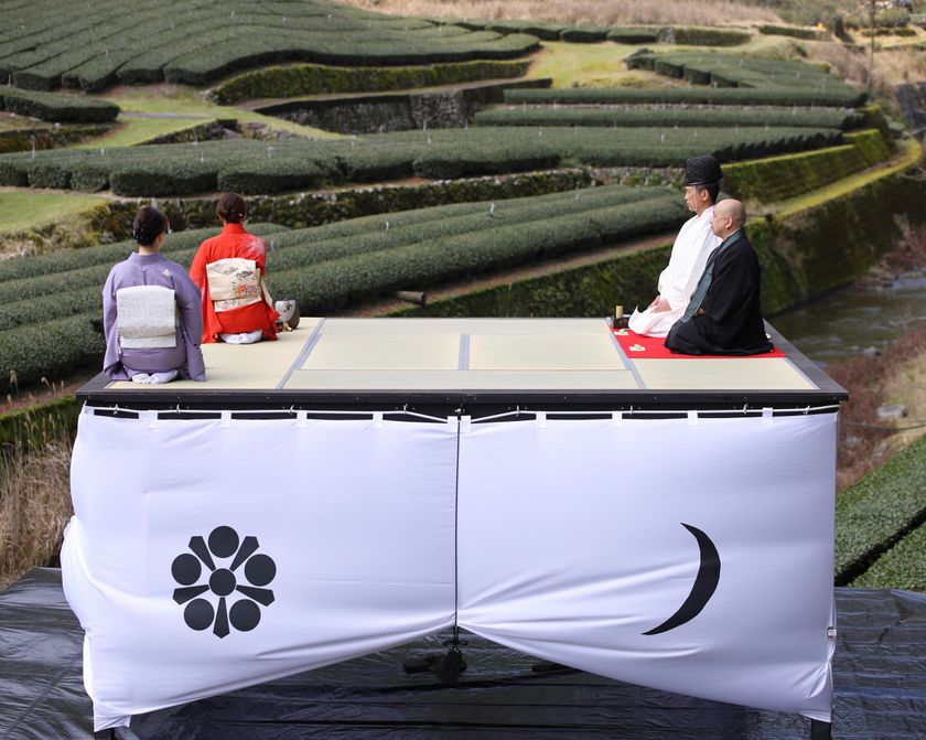 熊本県 人吉・球磨地域「三日月花祭」の特別企画
『三日月茶会 ～人吉藩の茶景～』4/17(金)～5/24(日)開催