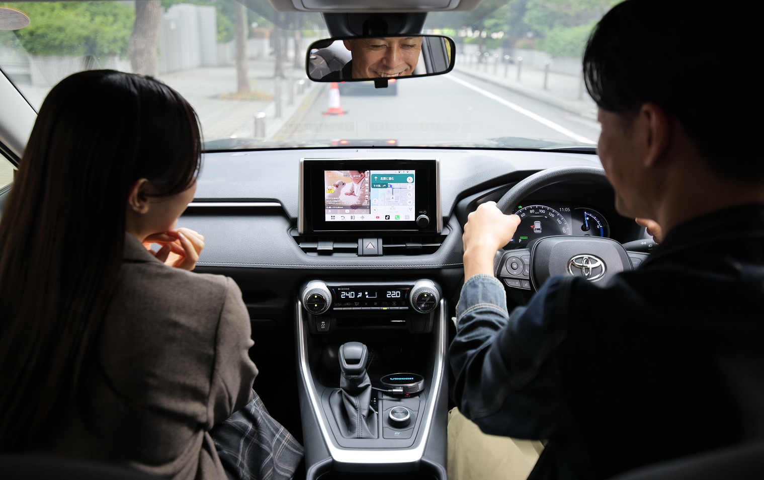 家族ドライブを快適に変える ナビも動画も楽しめるAI Box「Ottocast P3