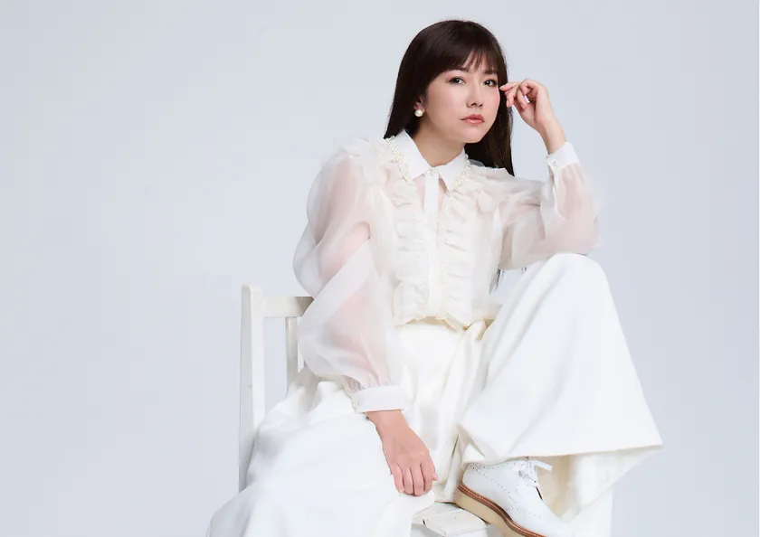 島谷ひとみ