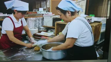 おにぎりも丁寧に一つずつ手作りしています。