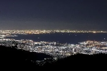 店内から見える1000万ドルの夜景
